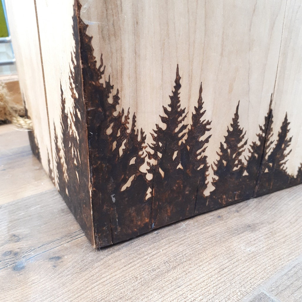 TREE LINED - stool