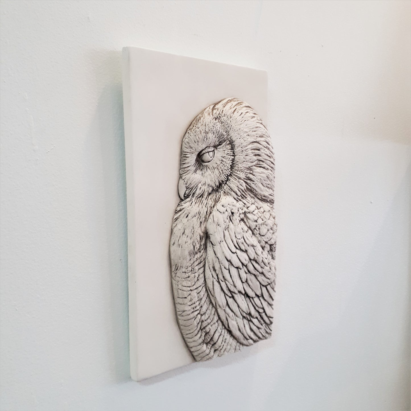 Limited Edition (25) SNOWY OWL (antique finish) - Sculpted Cast Handpainted Hydrostone